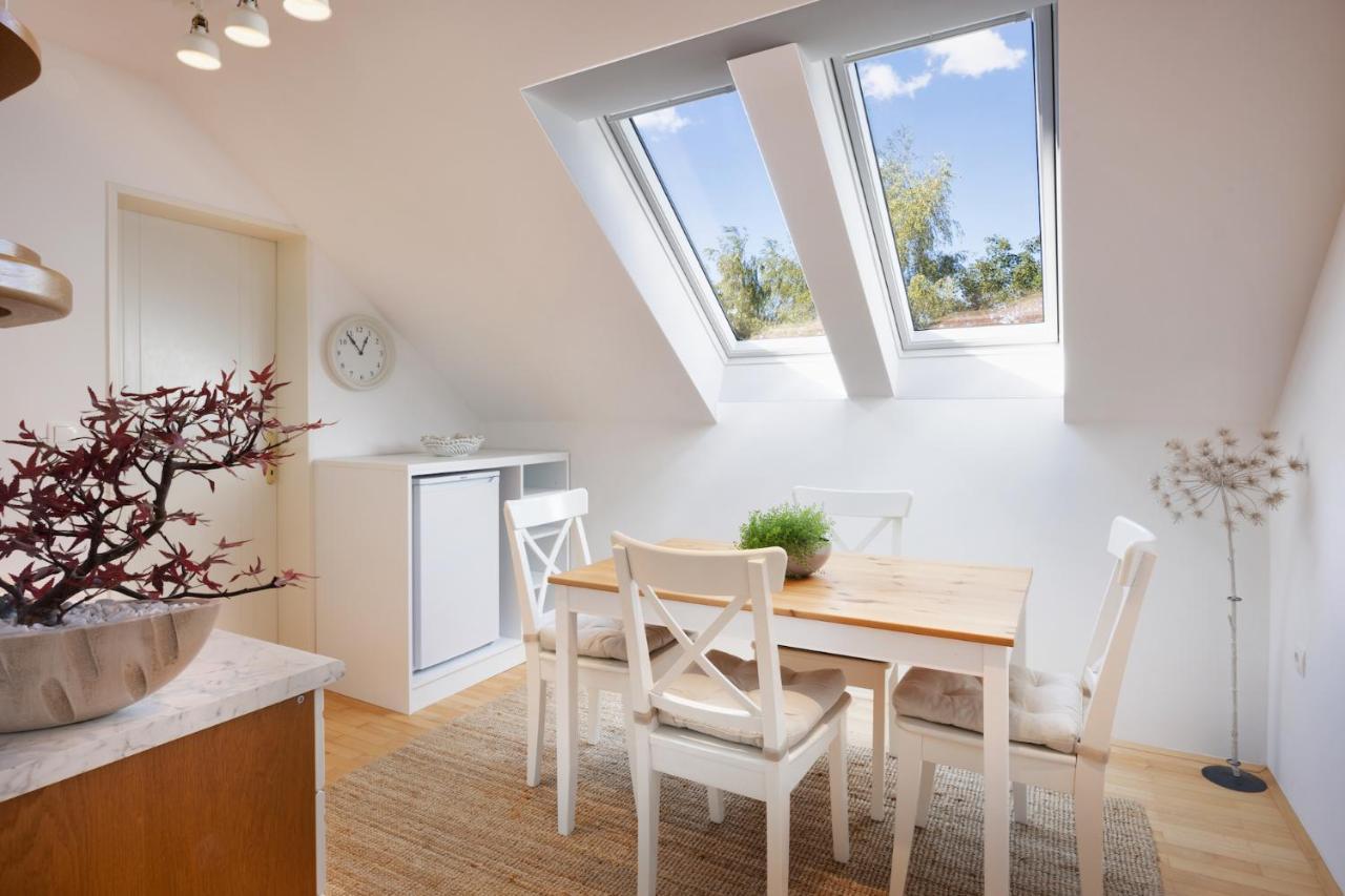 Apartments Ladka Бегунье на Горенскем Екстериор снимка
