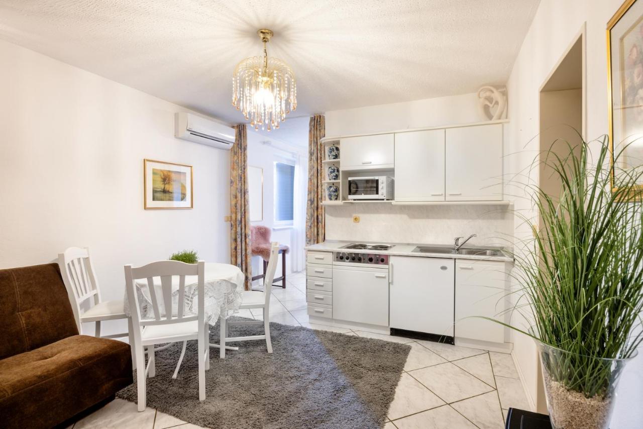 Apartments Ladka Бегунье на Горенскем Екстериор снимка